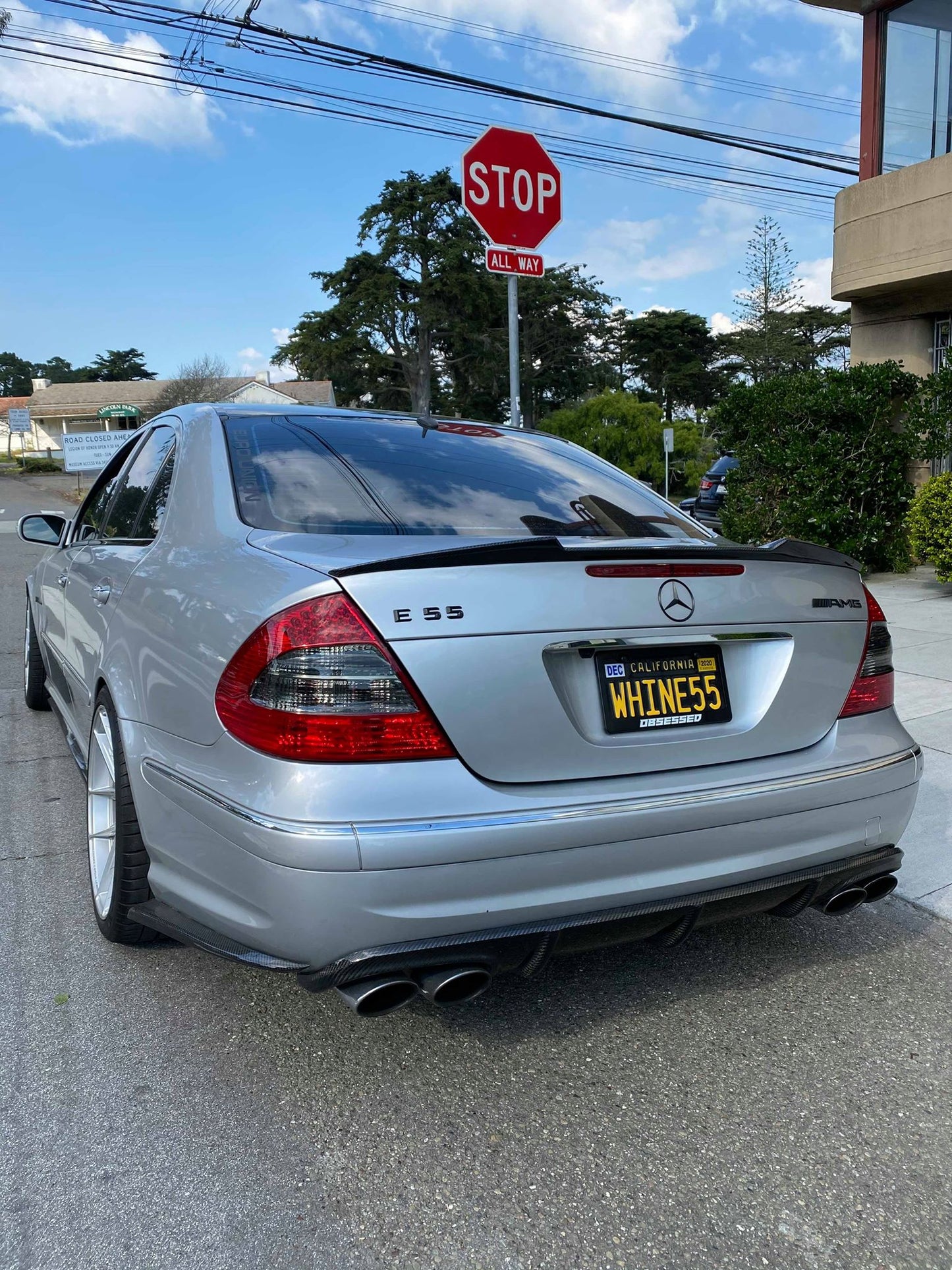 W211 E63 CARBON FIBER TRUNK SPOILERS